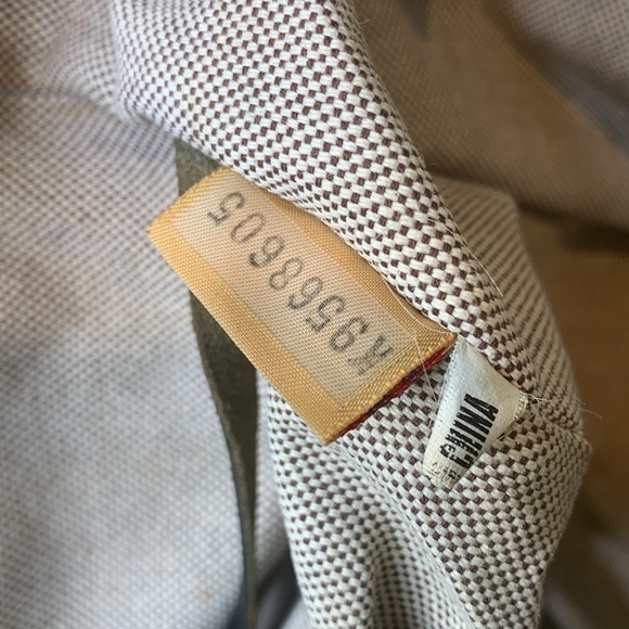 Dooney & Bourke | Black Canvas Leather Open Top Monogram DB Logo Shoulder Bag - Picture 10 of 17